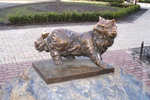 Памятник коту Пантелеймону - Киев